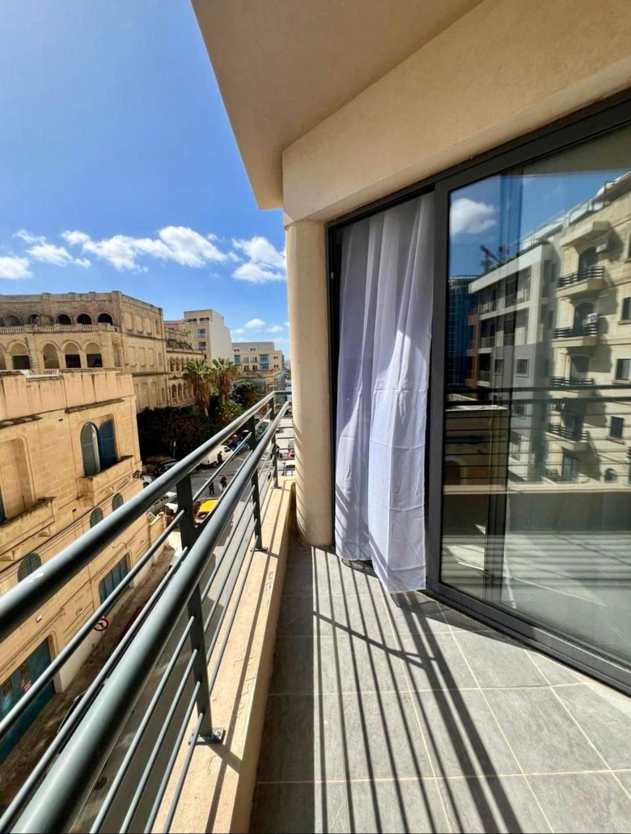 Aron Seaviews Apartment Sliema Extérieur photo